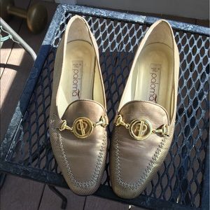 Paloma Gold Flats sz 6 1/2